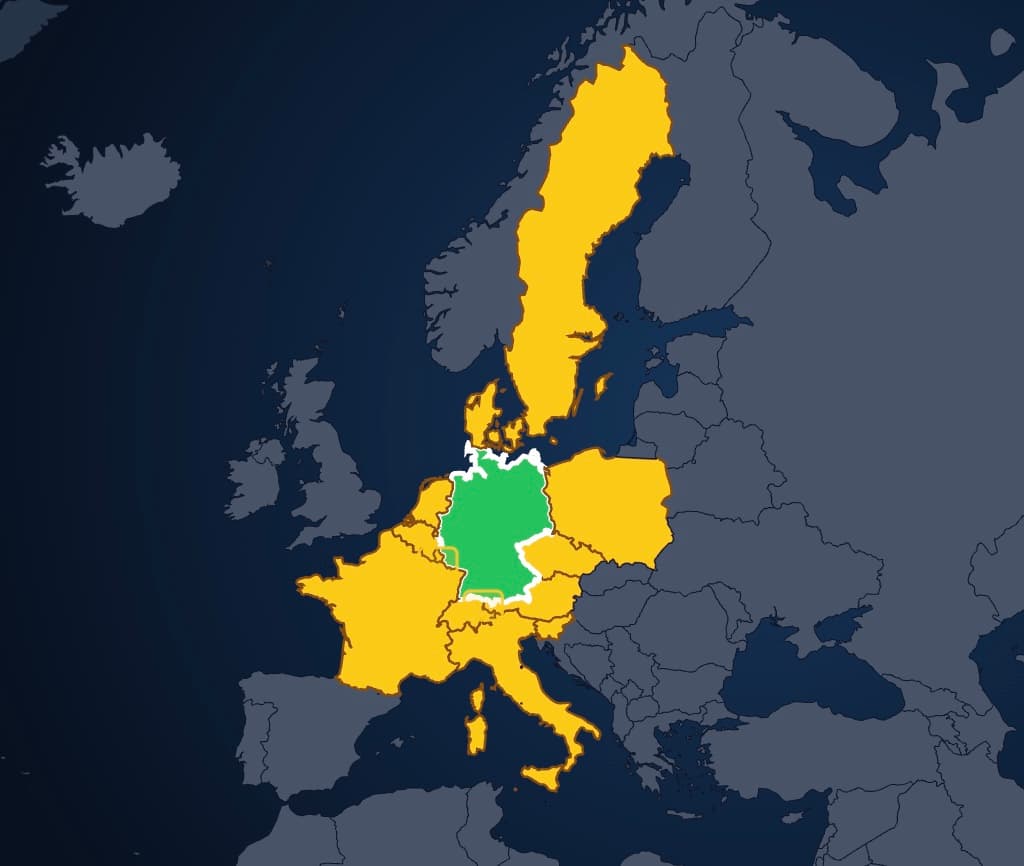 Country Blitz gameplay showing owned and reachable territories across Europe